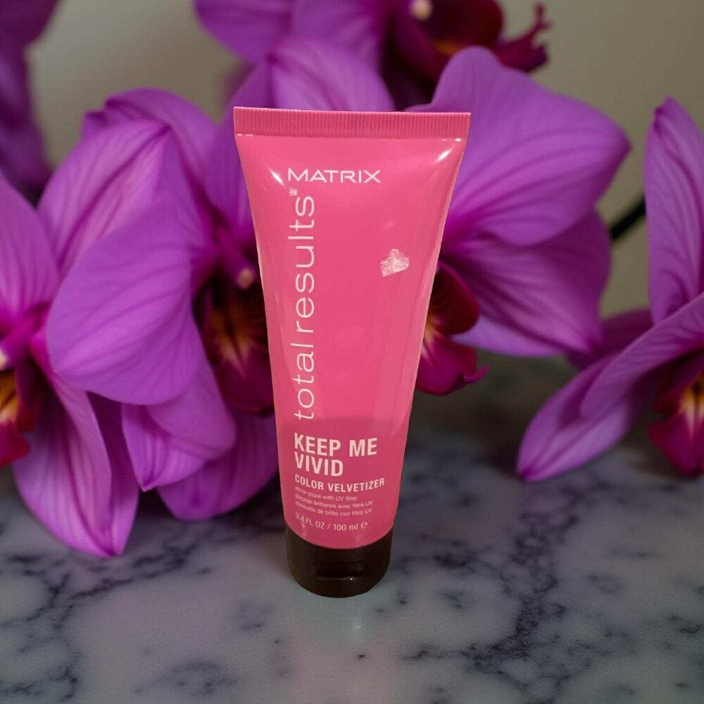 Matrix Total Results Keep Me Vivid Color Velvetizer  3.4 oz
